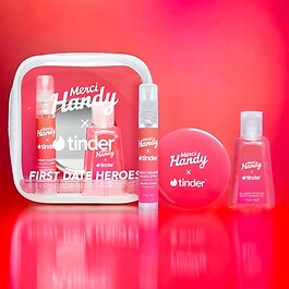 MH X Tinder - Eksklusivt sæt til Valentinsdag
